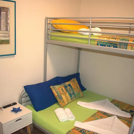 Feriehus Verde Home Néa Meságkala